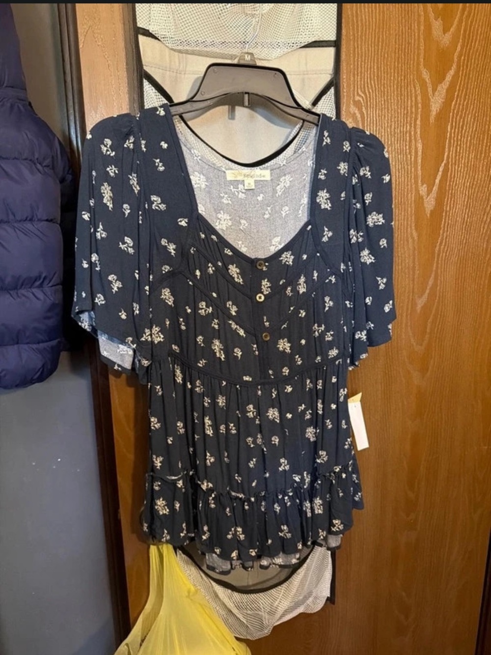 Kohl's Navy Blue Floral Peplum Button-Front Blouse